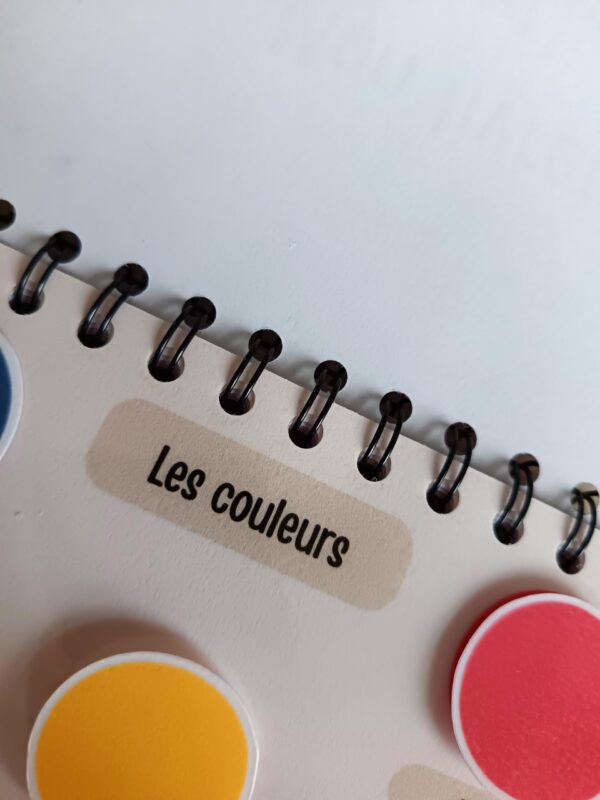 2 - Livrets d_activités_18-24 mois_Photos_livret-apprentissage-enfant-17-pages-03 Livret : Apprentissage - Format sac